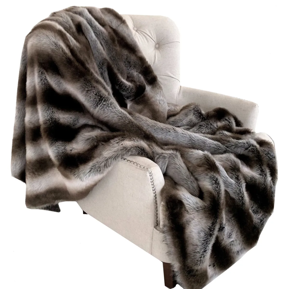 Plutus Fancy Gray Silver Chinchilla Faux Fur Handmade Luxury Throw Blanket 96L x 110W Queen