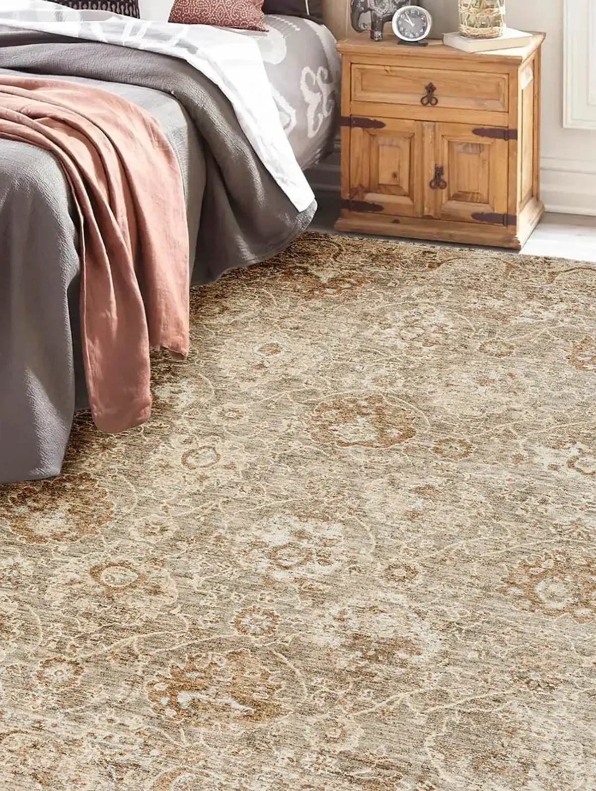 Bergama BE6 Pebble 2'3" x 7'10" Rug