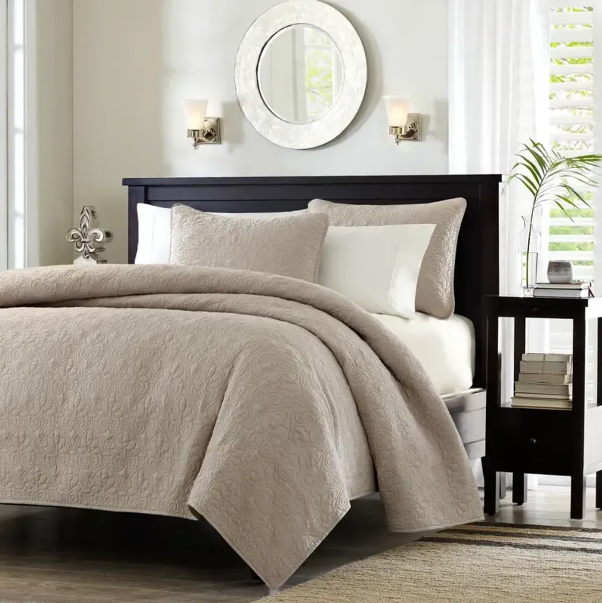 Hivvago Full / Queen size Khaki Light Brown Tan Coverlet Quilt Set with 2 Shams