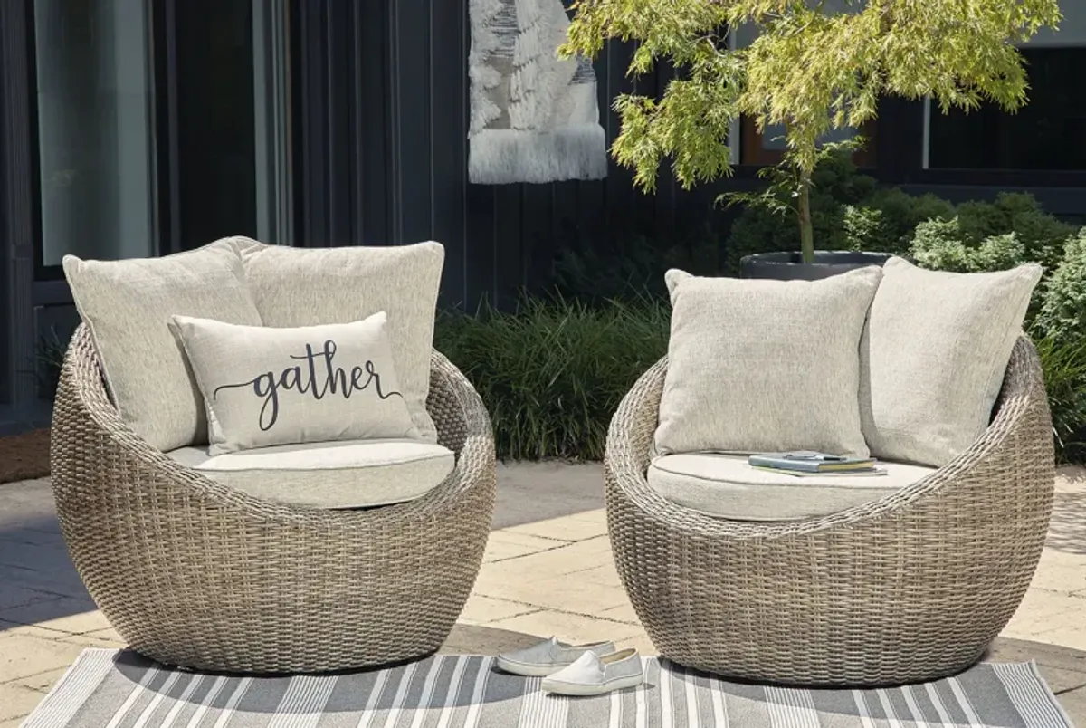 Danson Swivel Lounge with Cushion