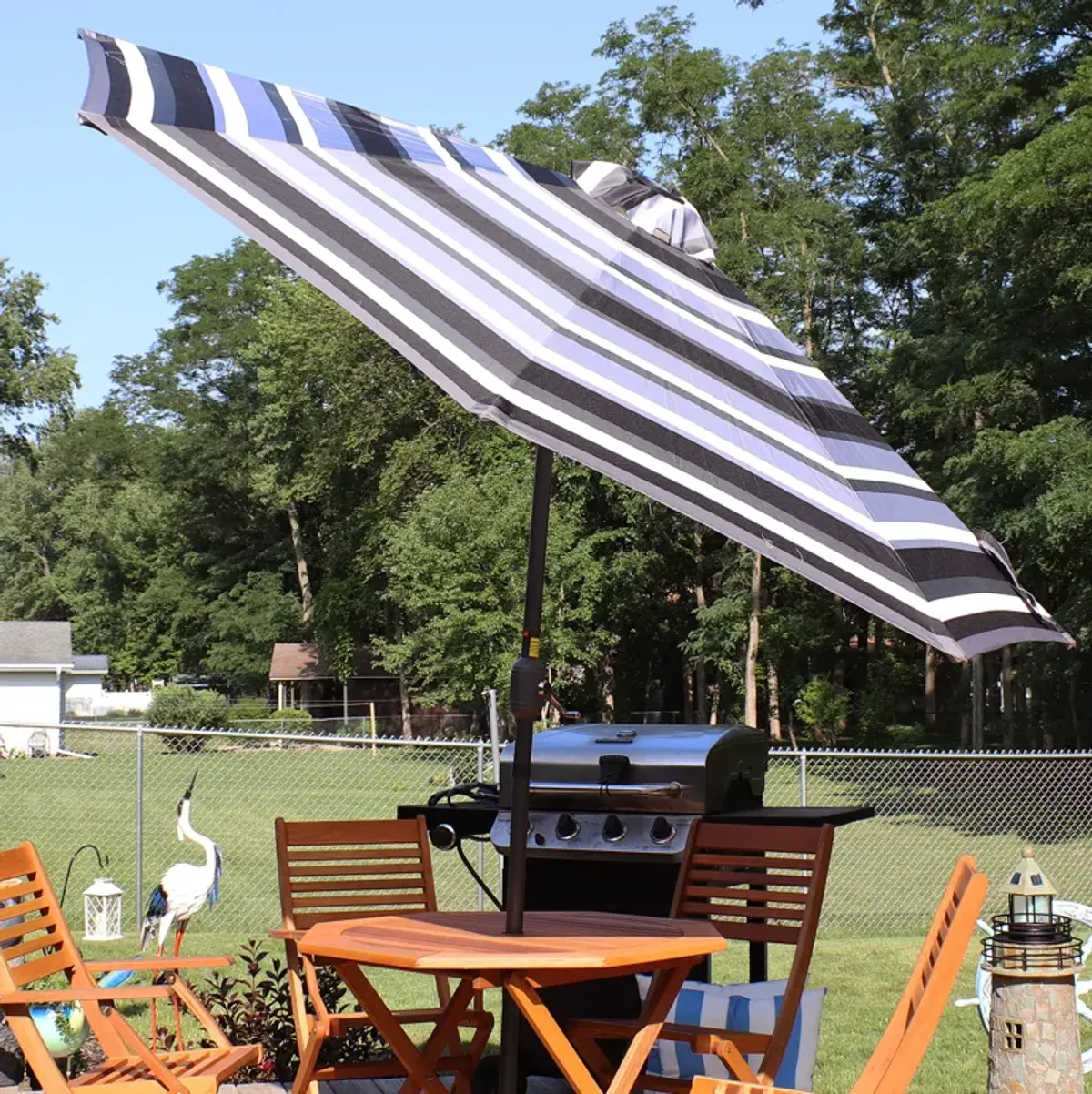 Sunnydaze 9 ft Solar Patio Umbrella with Lights, Tilt, and Crank