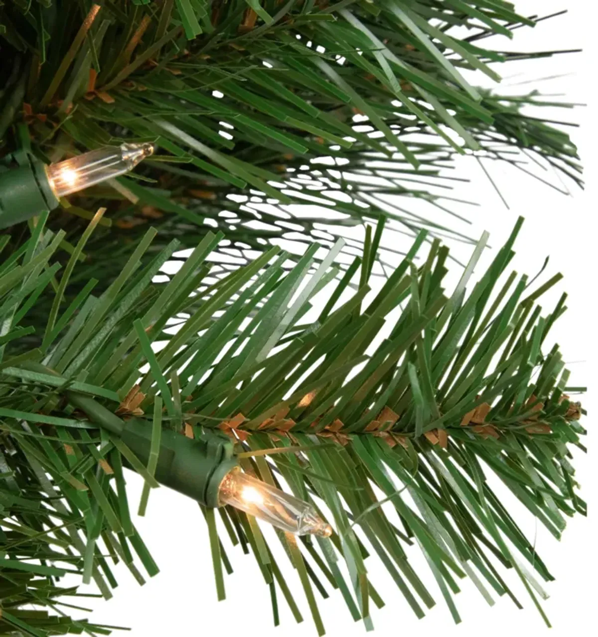 Mixed Beaver Pine Artificial Christmas Wreath  36-Inch  Clear Lights