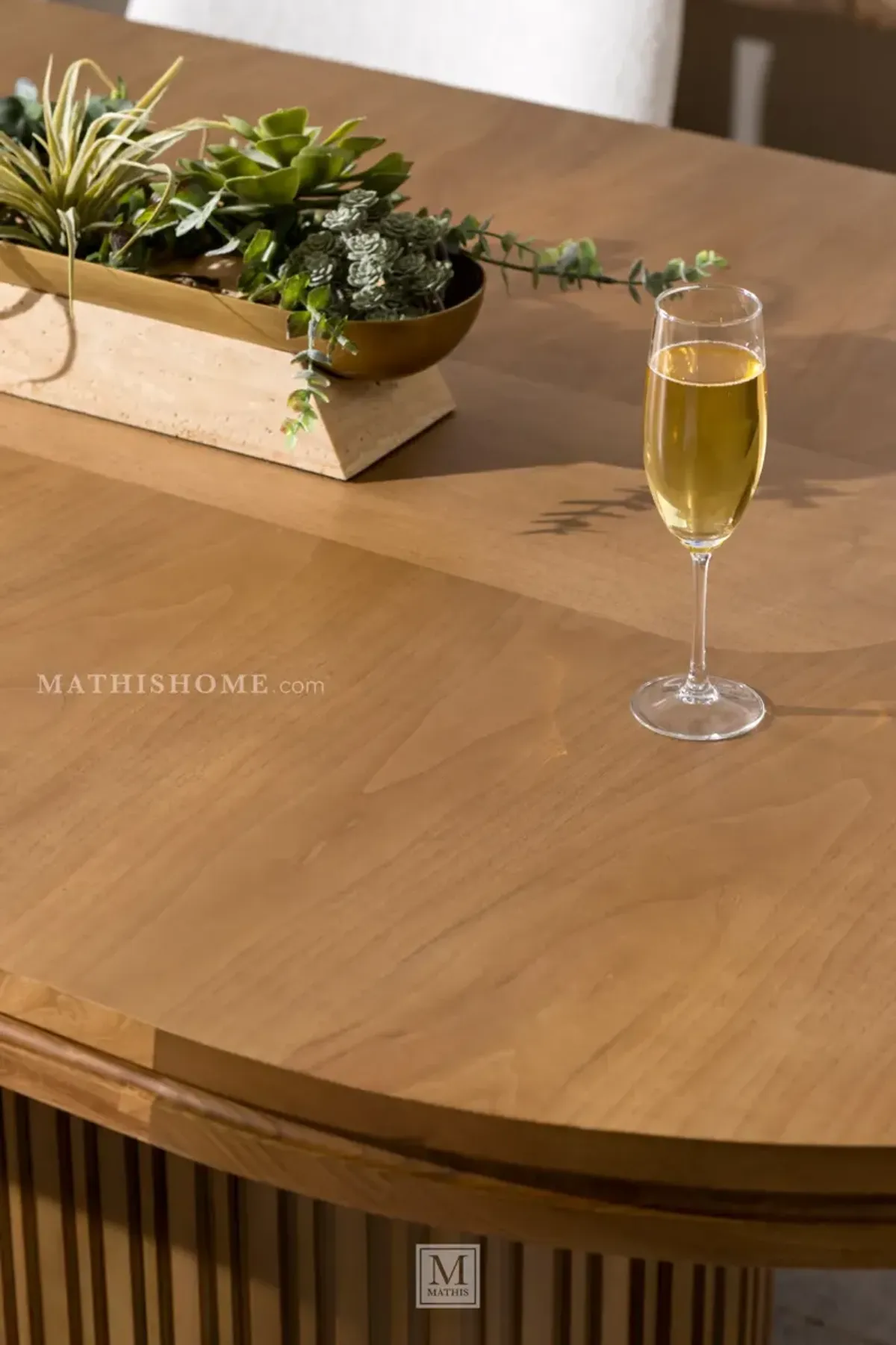 Edge Dining Table