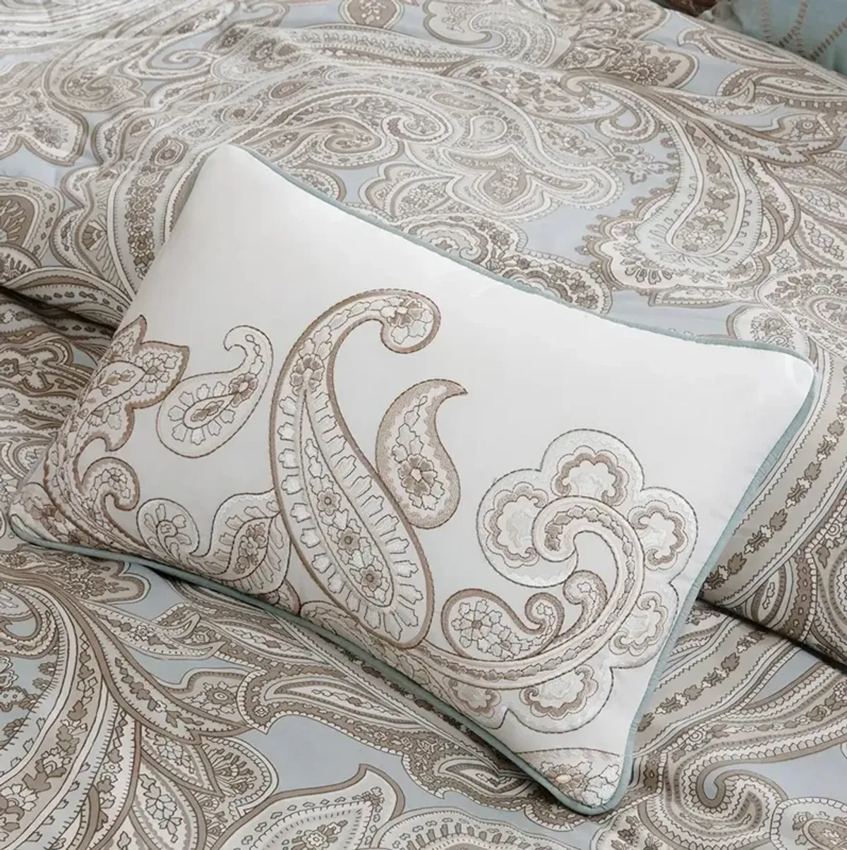 Gracie Mills Vicky 5-Piece Pasley Cotton Percale Comforter Set