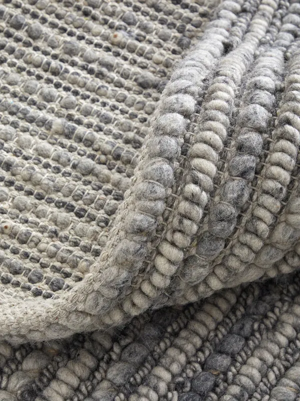 Herrick T8021 Gray 5' x 8' Rug By Thom Filcia