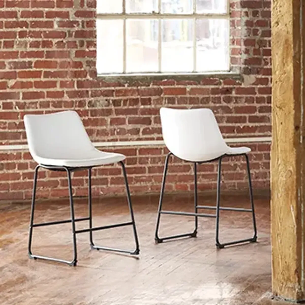 Centiar Upholstered Barstool (Set of 2)