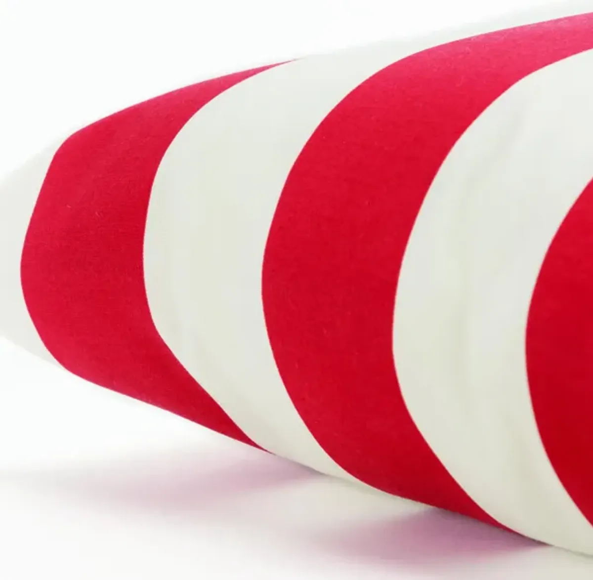 22"x22" Indoor/Outdoor Pillow, Red Stripes