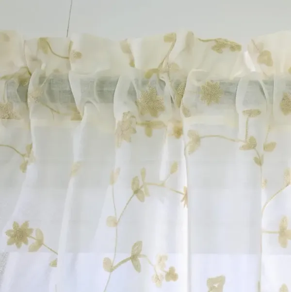 Commonwealth Habitat Grandeur Deep Scalloped Embroidery Pole Top Swag - 80x36" - Cream