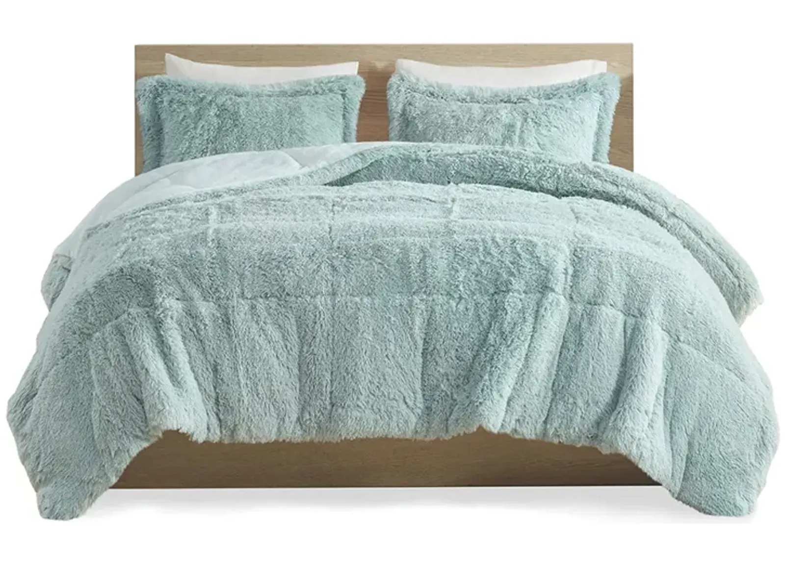 Gracie Mills Susie Contemporary Shaggy Long Fur Comforter Set