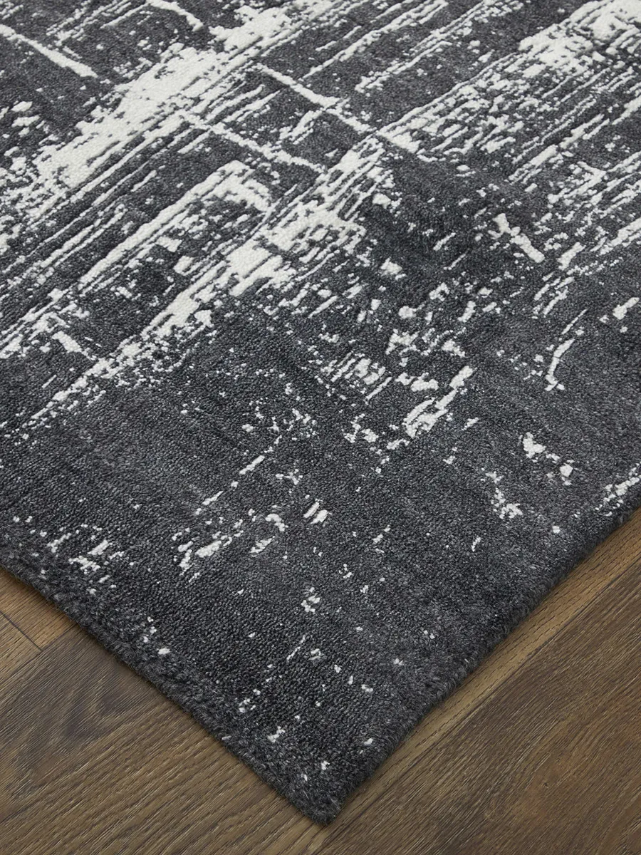 Coda 8929F 2' x 3' Black/White Rug