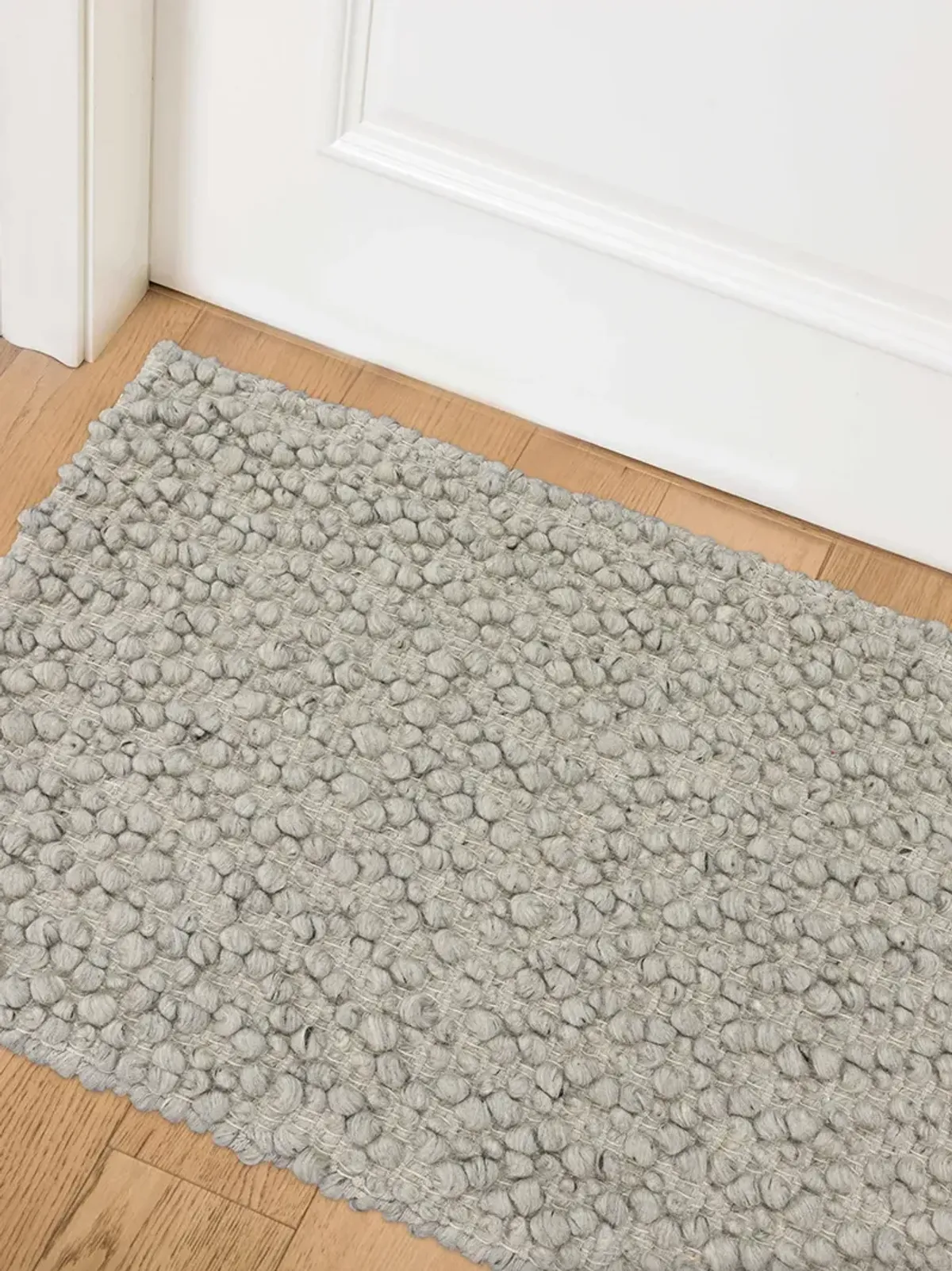 Gorbea GR1 Silver 2' x 3' Rug