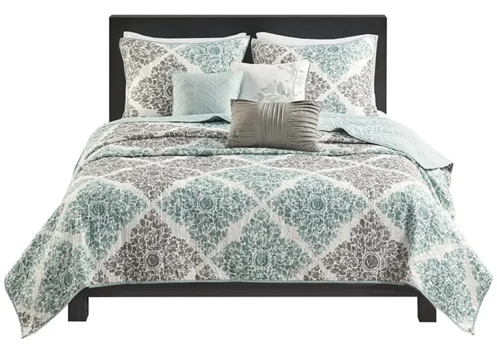 Gracie Mills Mitchell 6-Piece Reversible Quilt Set and Coordinating Throw Pillows