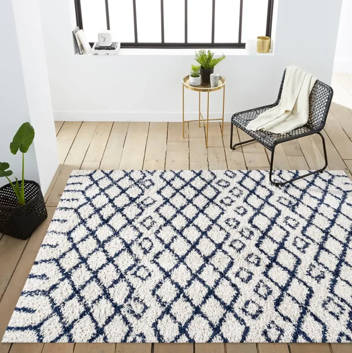 Algaida Moroccan Diamond Shag Area Rug