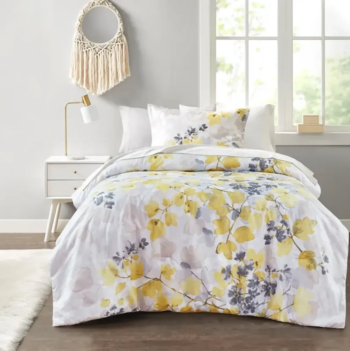 Gracie Mills Houston Modern Floral Comforter Set with Bed Sheets