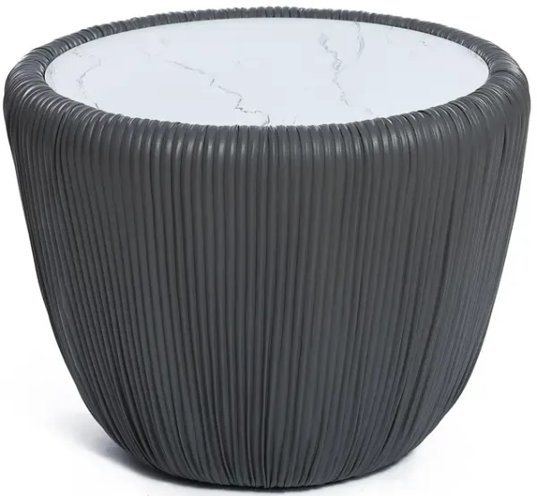 LuxenHome 15.8" H White Round Side Table