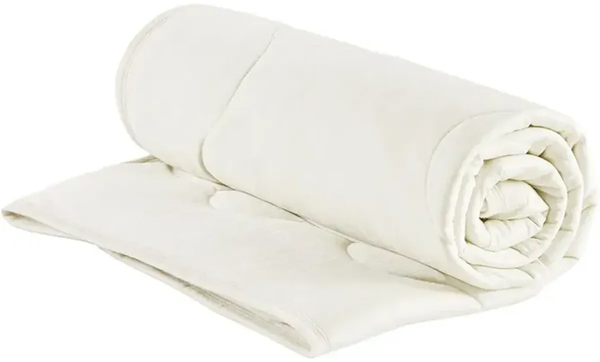 Gracie Mills Brielle Down Alternative Throw - 50x60