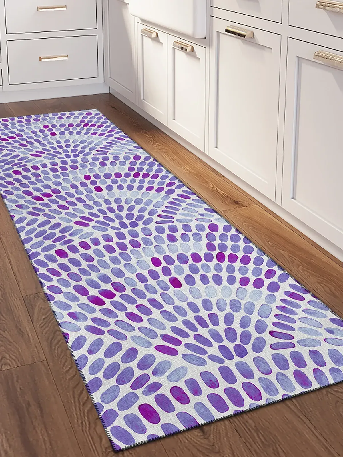 Seabreeze SZ7 Lavender 2'3" x 7'6" Rug