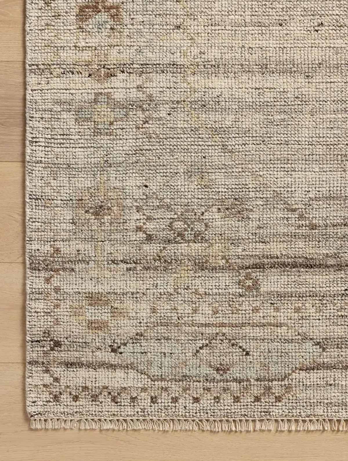 Abigail Stone/Multi 2'6"x8'6" Runner Rug