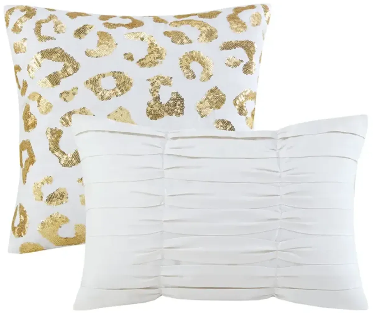 Gracie Mills Amos Metallic Animal Print Comforter Set