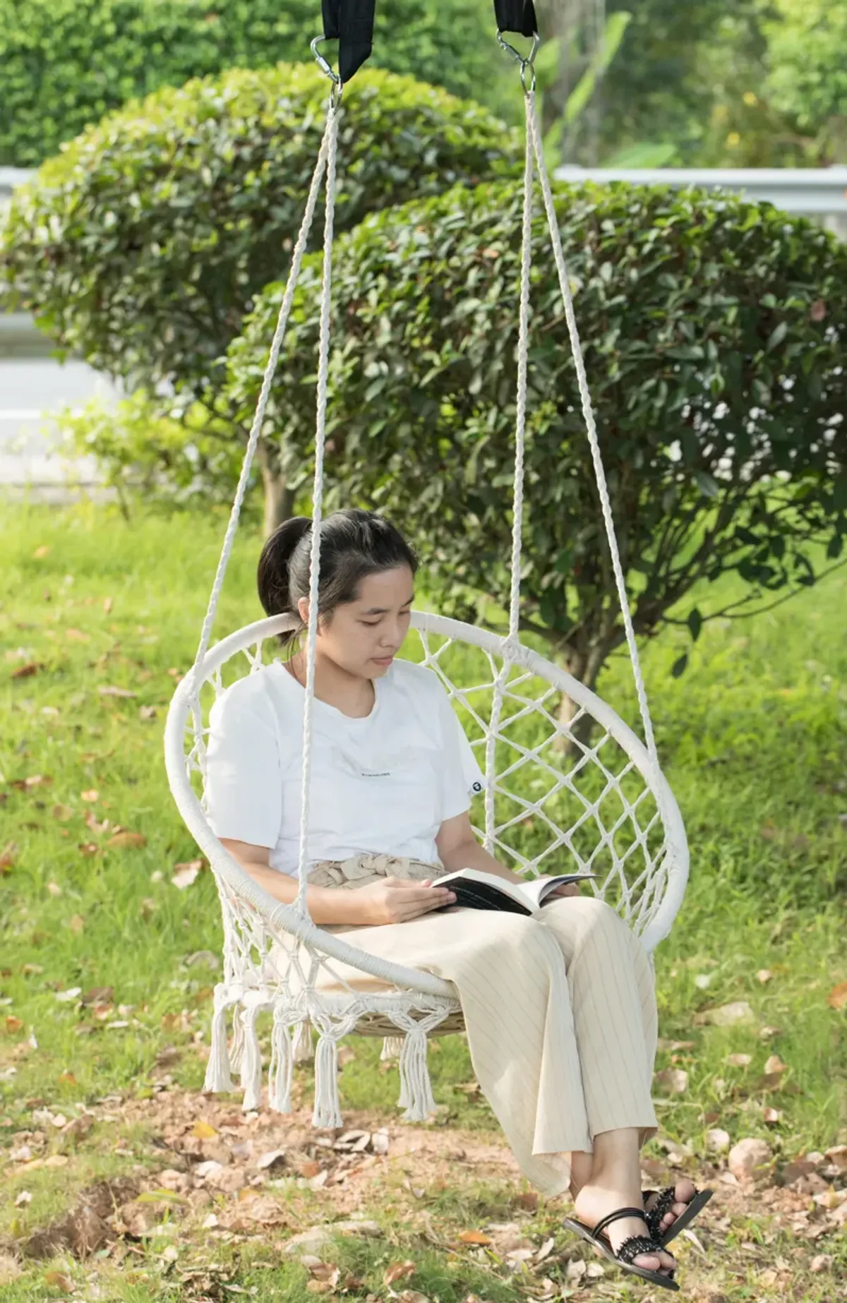 Round Hanging Hammock Cotton Rope Macrame Swing Chair for Indoor and Outdoor