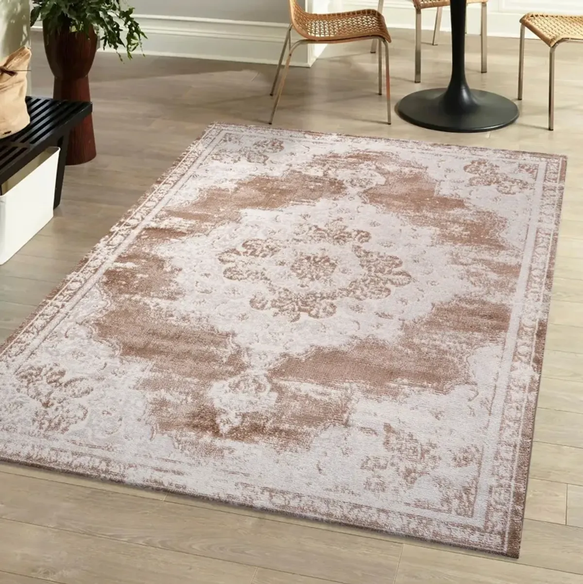 Alhambra Ornate Medallion Modern Area Rug