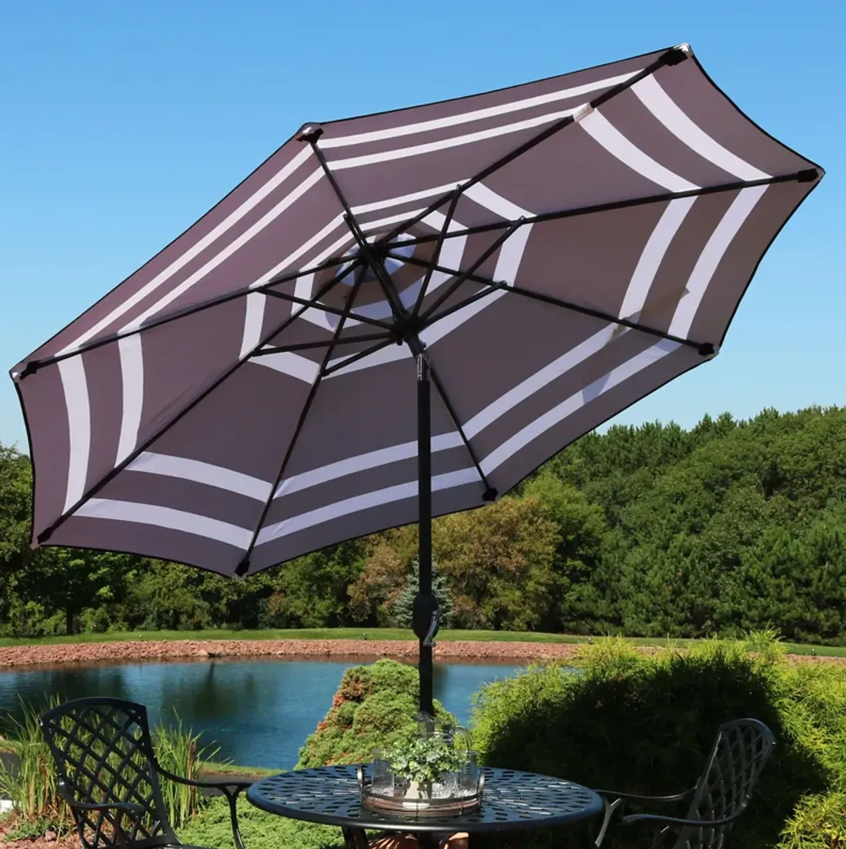 Sunnydaze 9 ft Aluminum Patio Umbrella with Tilt and Crank