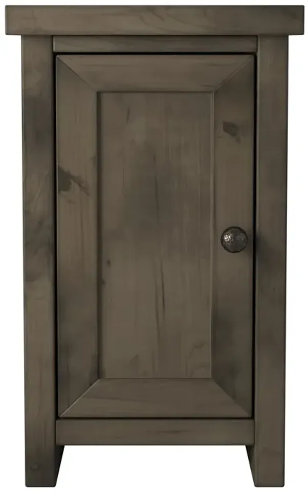 Joshua Creek 14" Chairside Table