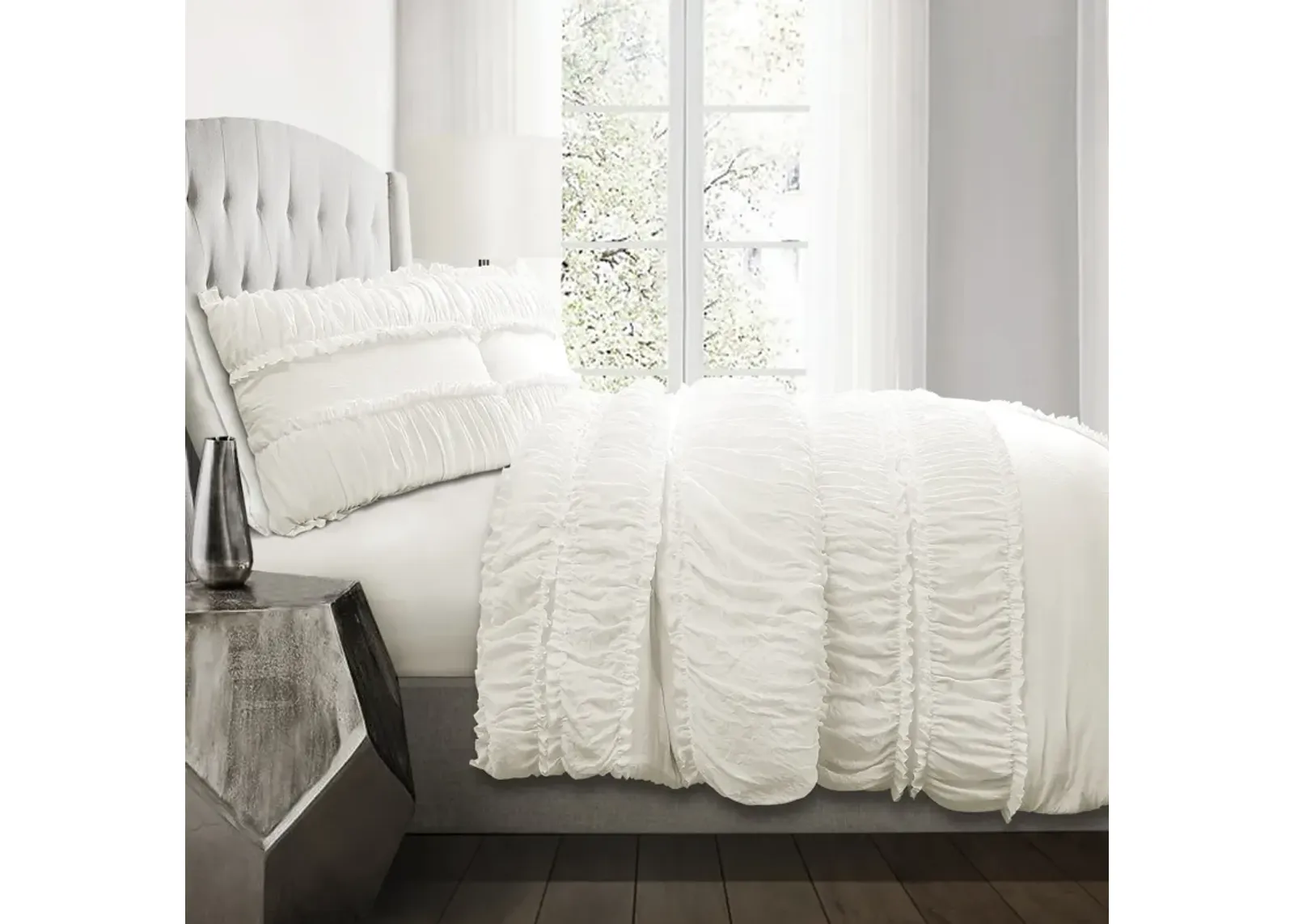 Nova Ruffle Comforter White 3Pc Set King