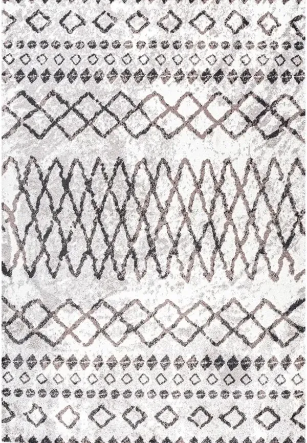 Aksil Moroccan Diamond Area Rug