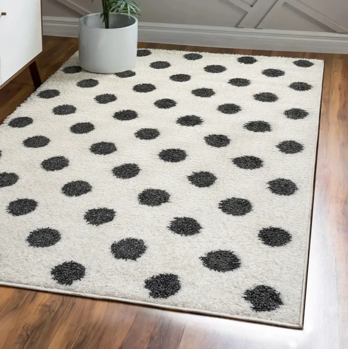 Pere Modern Charcoal Dot Shag Area Rug