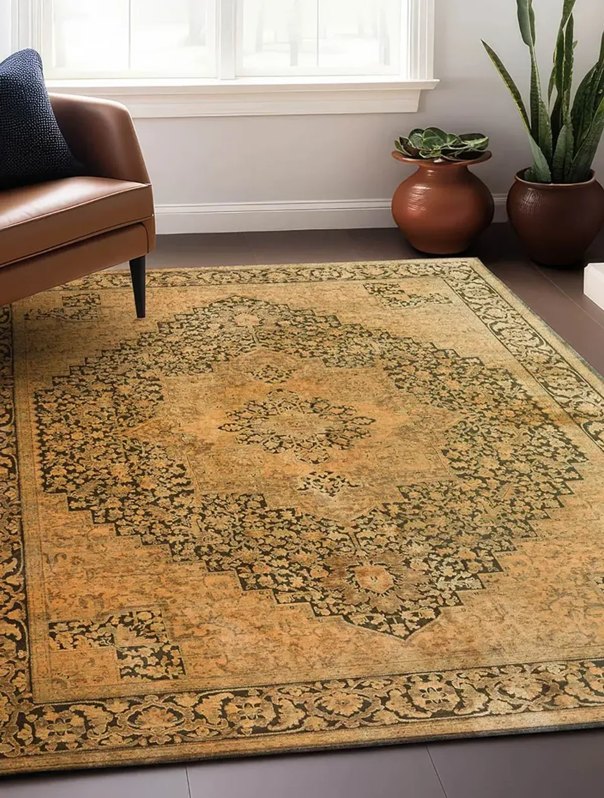 Vizcia VZ3 Gold 2'6" x 7'8" Rug