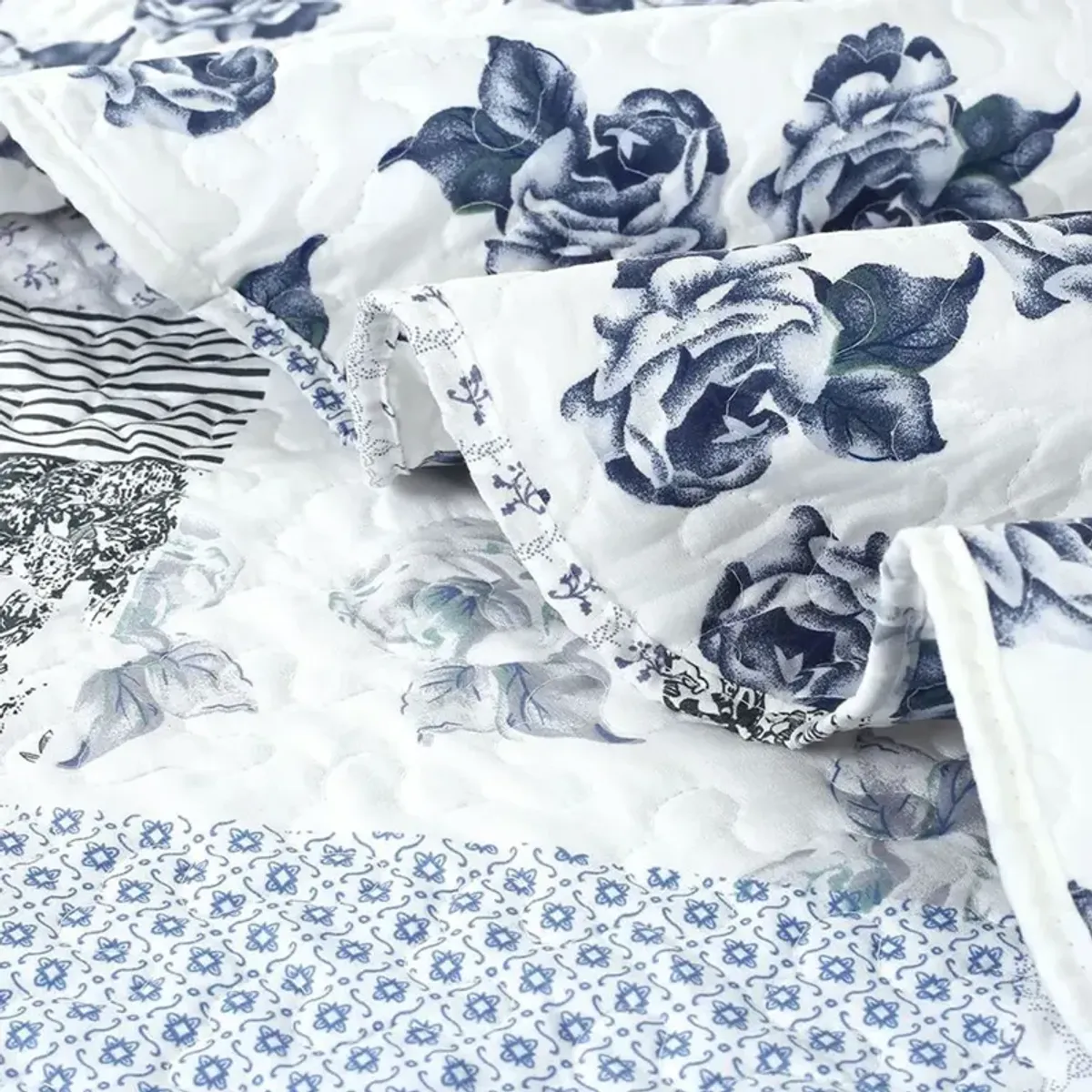 Legacy Decor 3 PCS Quilt Bedspread Coverlet Blue and White Floral Patchwork Design Microfiber King Size