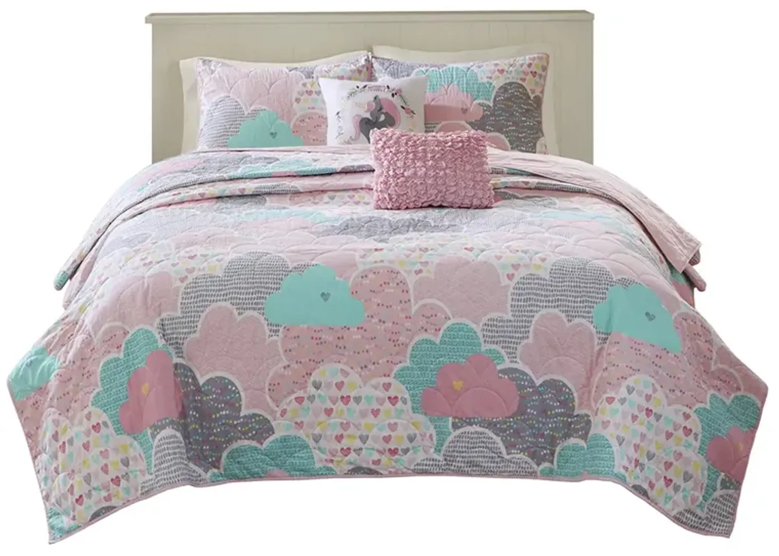 Gracie Mills Eowyn Whimsical Cloud 5-Piece Reversible Cotton Quilt Set with Decorative Pillows