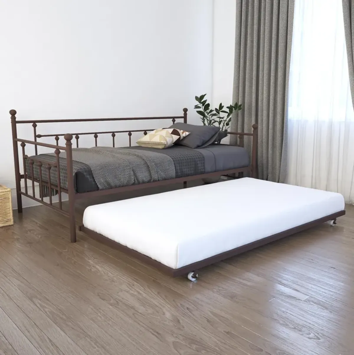 Maisie Twin Size Daybed and Twin Size Trundle