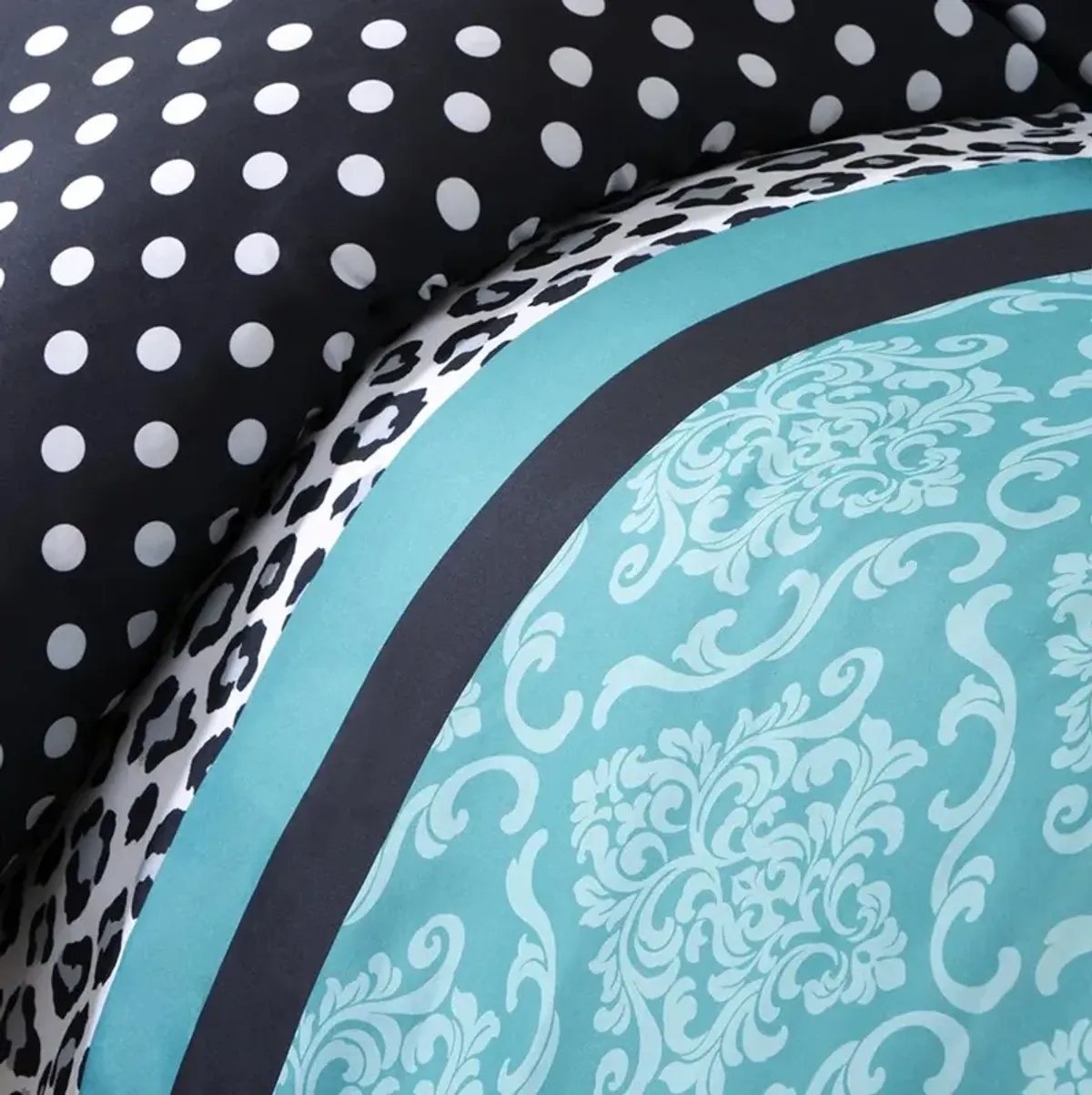 Belen Kox Teal Fierce Comforter Set, Belen Kox