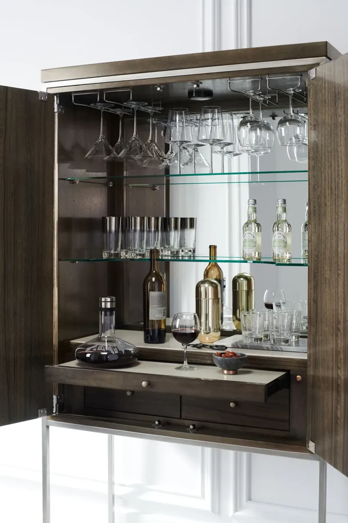 La Moda Bar Cabinet