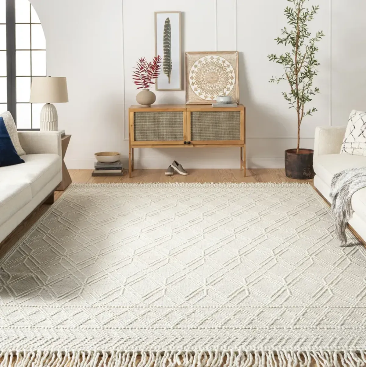 Casa DeCampo CDC-2302 2'3' x 3'9' Beige Rug