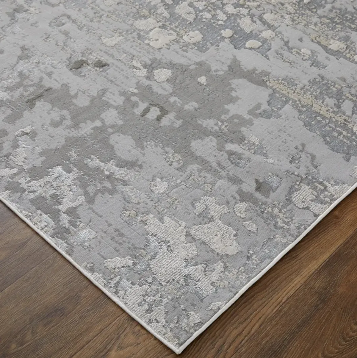 Micah 3336F Silver/Gray/White 2'10" x 7'10" Rug