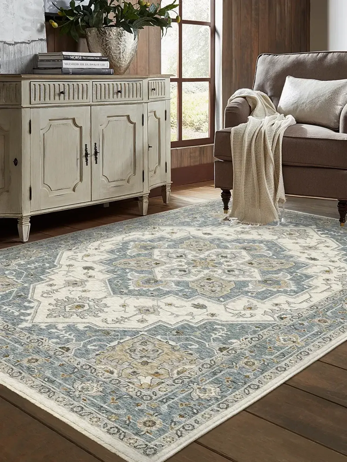 Maharaja 9'10" x 12'10" Blue Rug