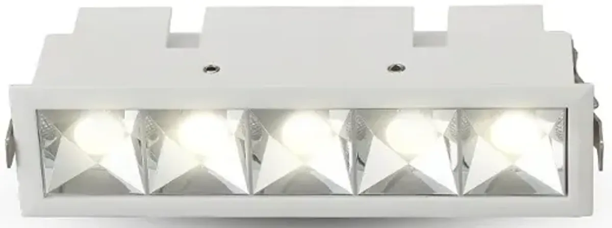 VONN Lighting 5 Lights LED Fixed Recessed Downlight, Stock Item Beam Angle 34, White