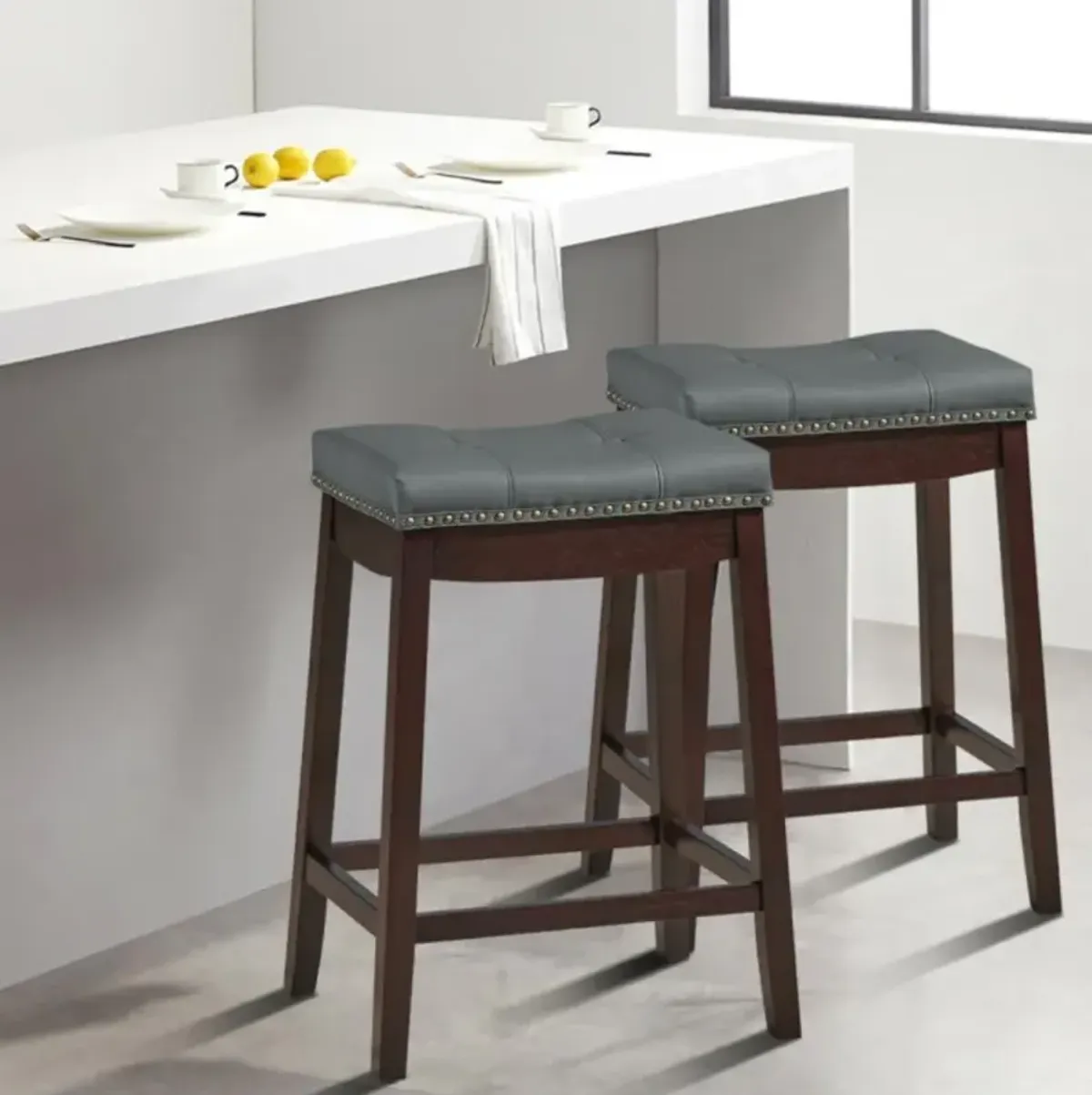 Hivvago Set of 2 24-Inch Height Backless Counter Stool with Footrest