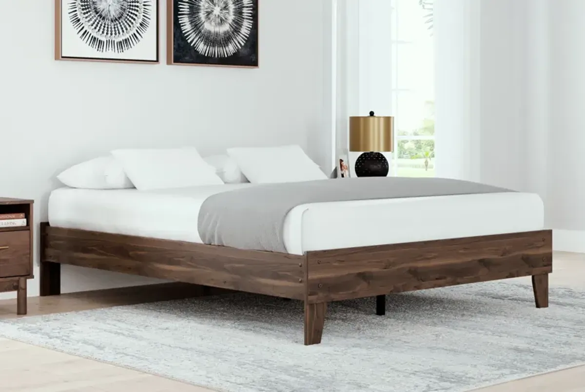 Calverson Queen Platform Bed