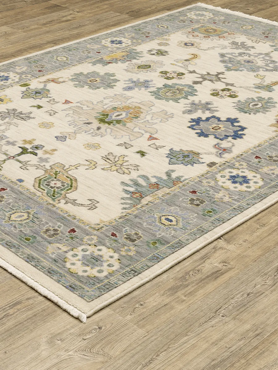 Lucca 3'3" x 5' Ivory Rug