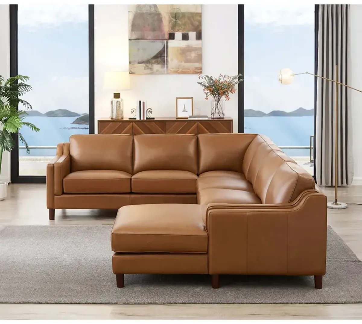 Bella Top Grain Leather U-Shaped Sectional with Right Chaise