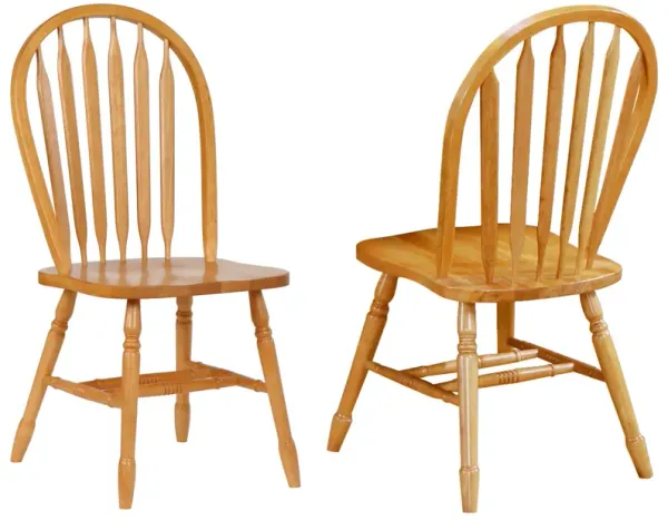 Light Oak Solid Wood Windsor Arrowback Dining Chairs (Set of 2)