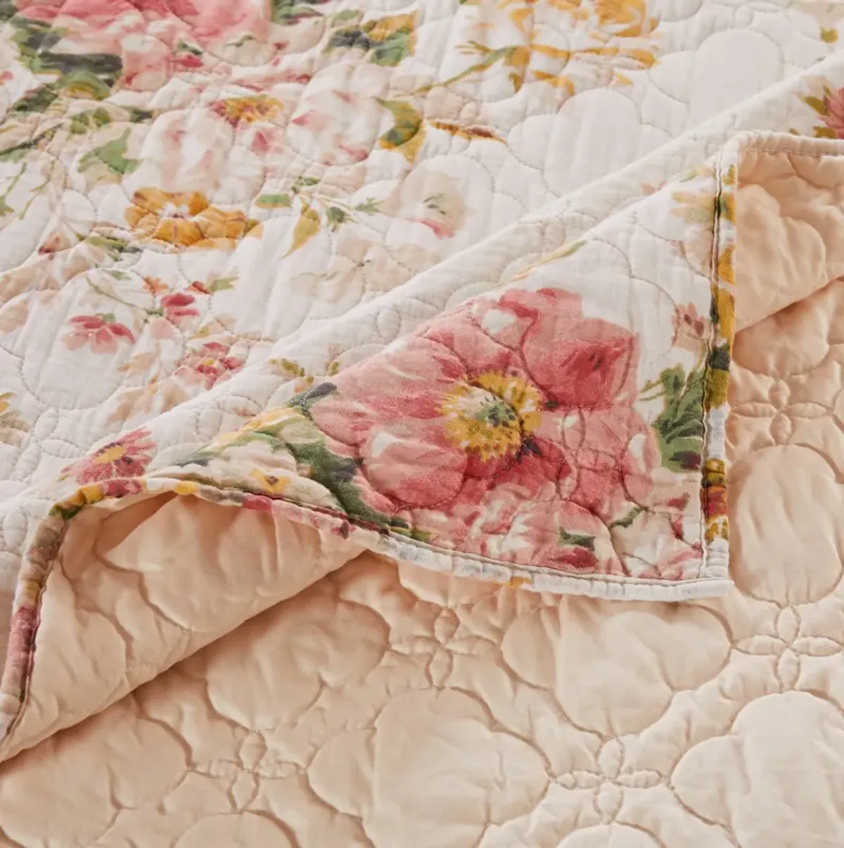 Givi Throw Blanket with Unique Floral Pattern, Buttercup Beige Cotton