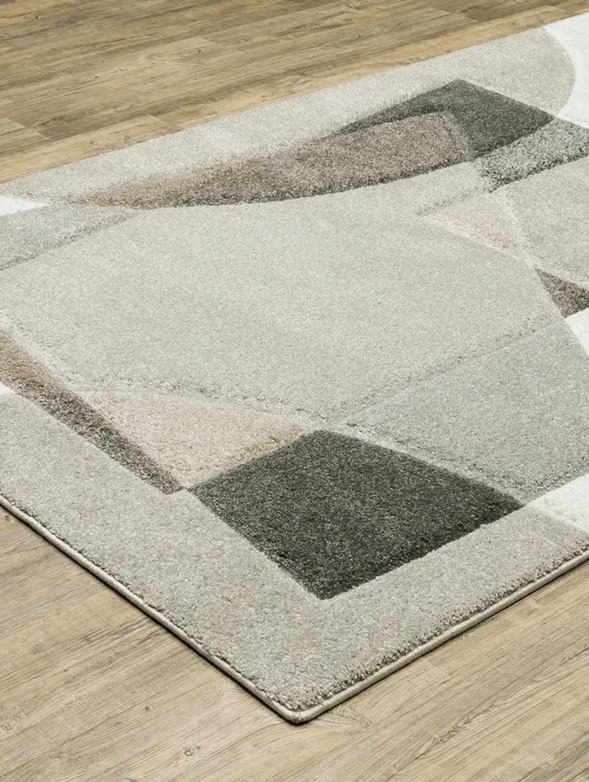 Cambria 1'10" x 7'6" Beige Rug