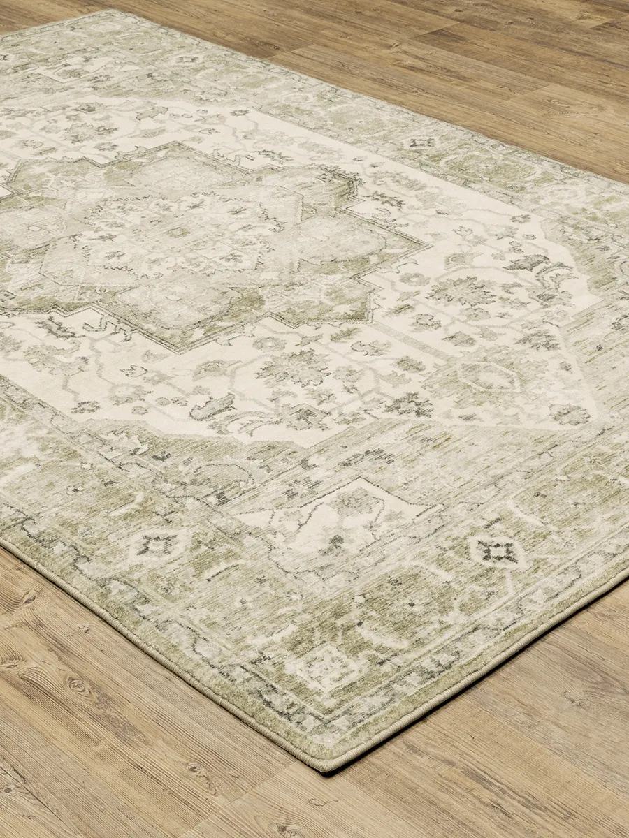 Savoy 5'3" x 7'3" Green Rug