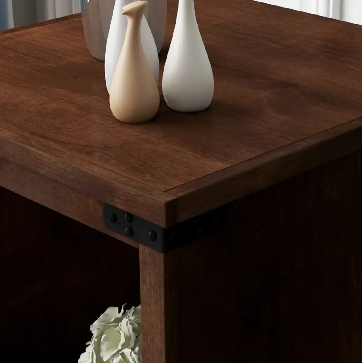 Farmhouse 24-inch Side Table