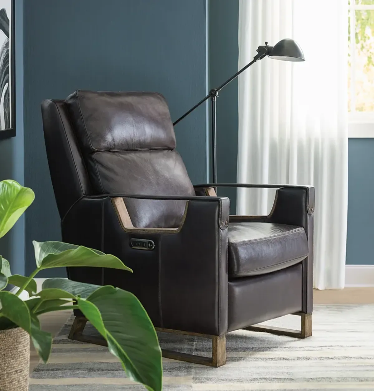 Relic Power Recliner